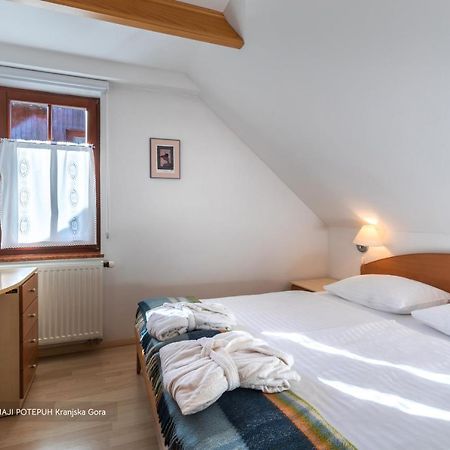 Apartmaji Potepuh クランスカゴーラ エクステリア 写真