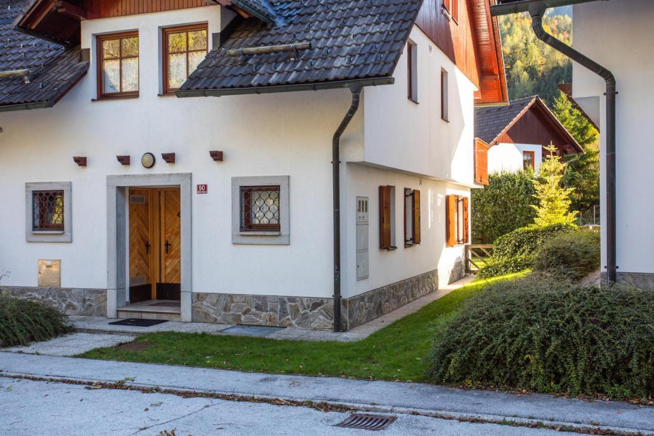 Apartmaji Potepuh クランスカゴーラ エクステリア 写真