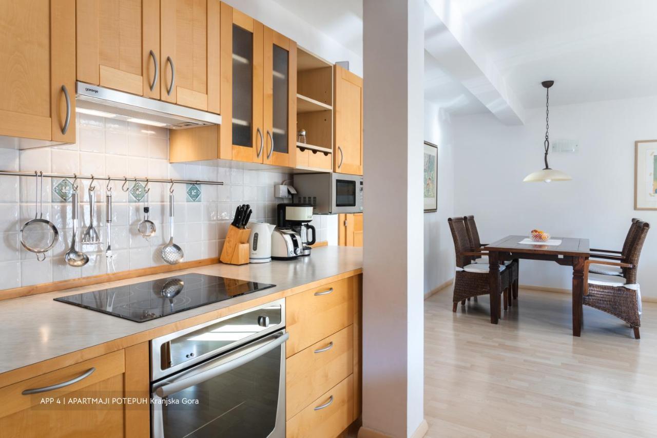 Apartmaji Potepuh クランスカゴーラ エクステリア 写真