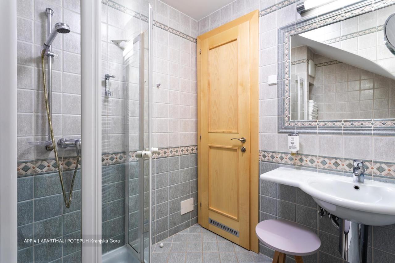 Apartmaji Potepuh クランスカゴーラ エクステリア 写真